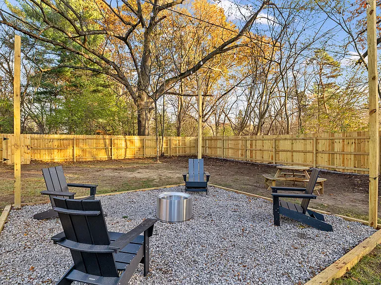 22182 Berg Rd — Photo 74