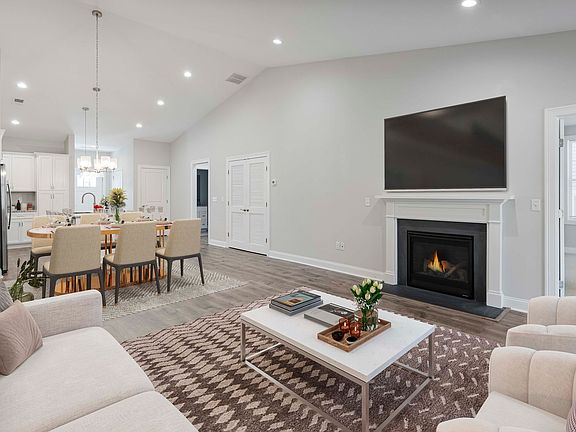 5th image of 171 Greenbush Rd