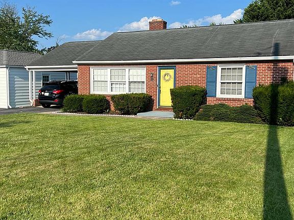 2nd image of 950 Kenwood Dr