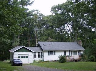 181 Greeley Lake Rd, Greeley, PA 18425