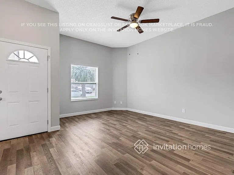 12427 Amanda Cove Trl — Photo 4
