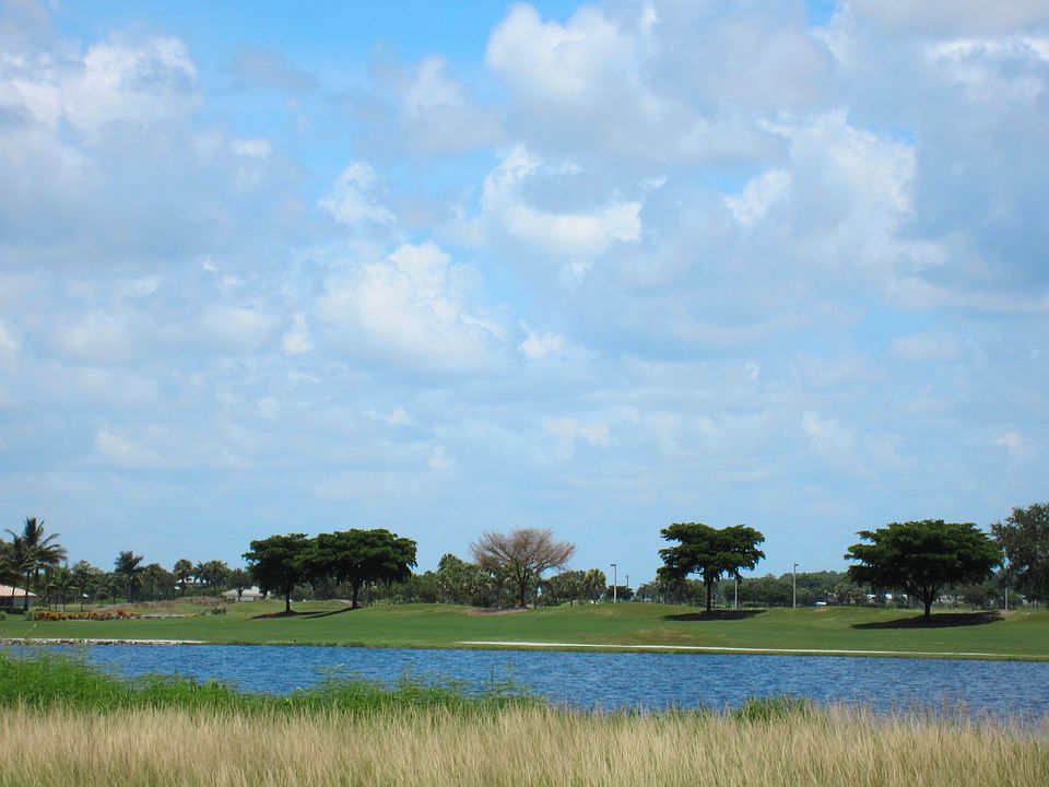 1st image of 18492 Royal Hammock Blvd