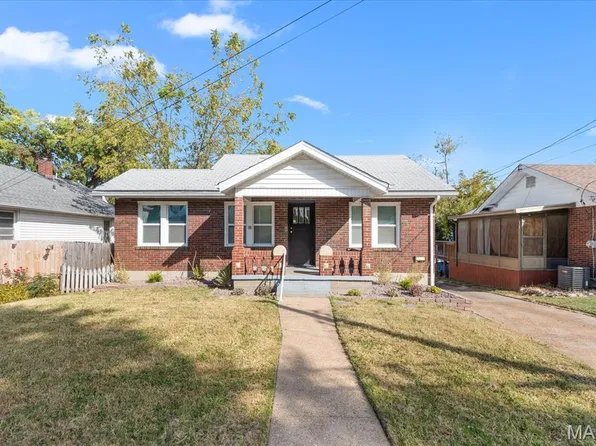 8935 Tudor Ave, Saint Louis, MO 63114