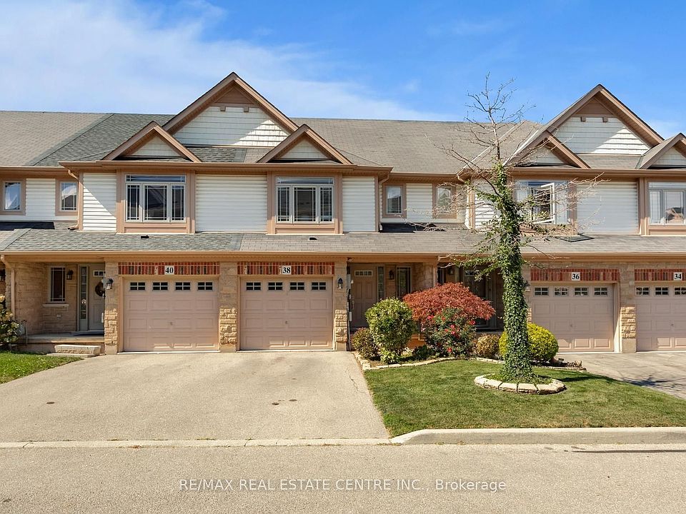 1st image of 8 Hemlock Way #38