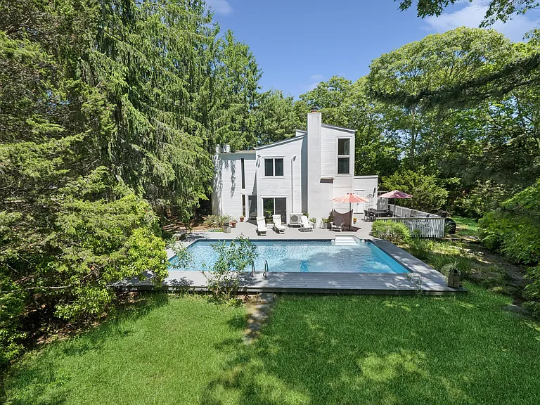 640 Hands Creek Rd — Photo 2