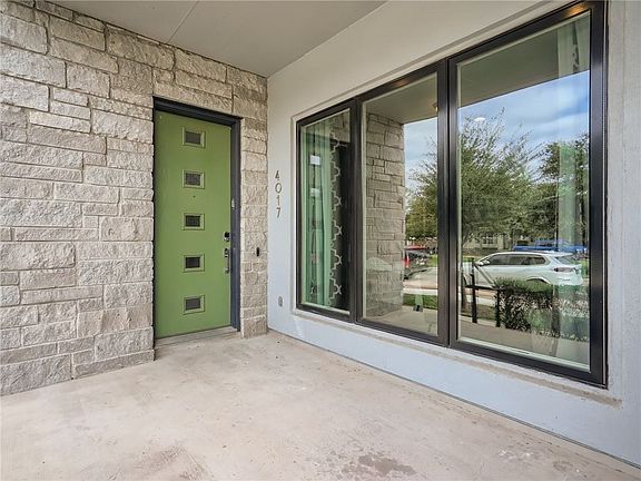 4th image of 4017 Berkman Dr