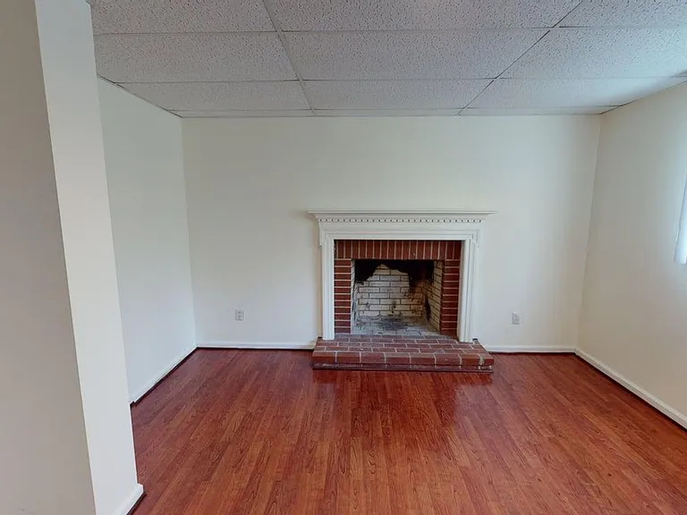 975 Murray Ln — Photo 29