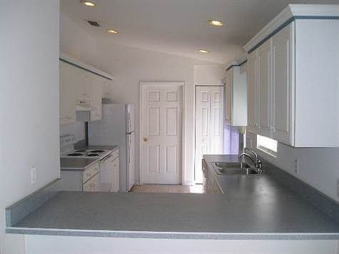 2nd image of 206 Birchwood Dr
