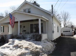 12 Pershing Dr, Scotia, NY 12302