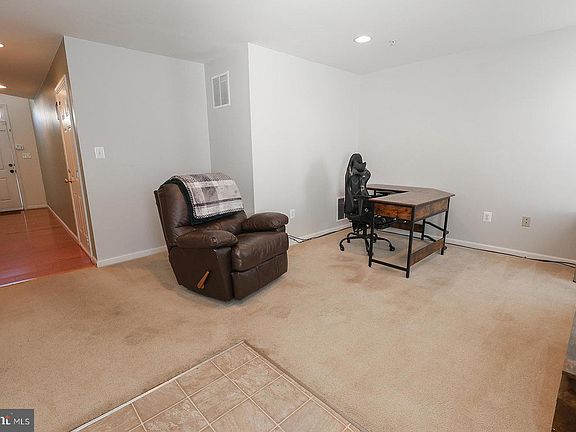 5th image of 21355 Jettison Dr