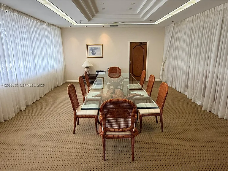 5757 Collins Ave #702 — Photo 22