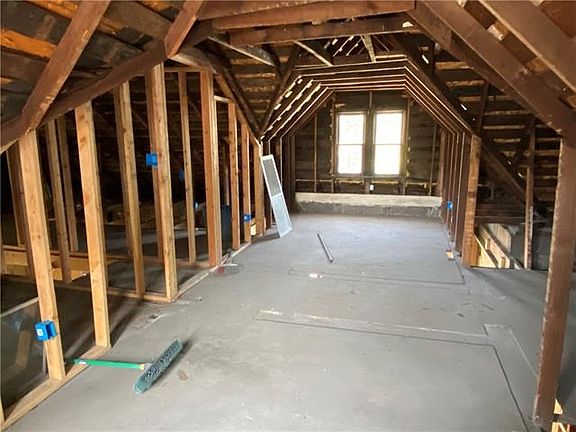 3rd image of 2426 N 7th St
