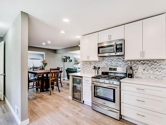 5th image of 3801 Olympic Blvd W