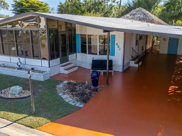 14520 Concord Dr, North Fort Myers, FL 33917