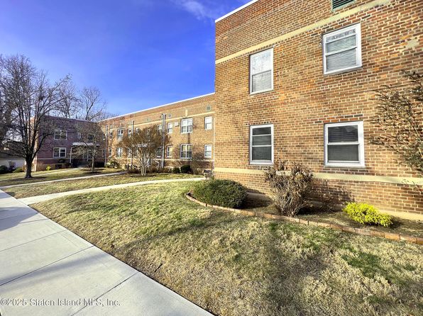 Property image for 525 Castleton Ave APT 1C, Staten Island, NY 10301