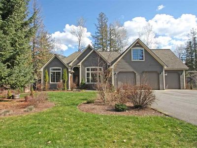 244 Birch Haven Dr, Sagle, ID, 83860