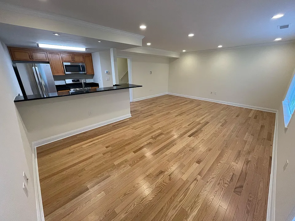 138 Sherman Rd