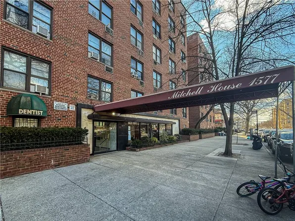 1577 E 17th St APT 4F, Brooklyn, NY 11230
