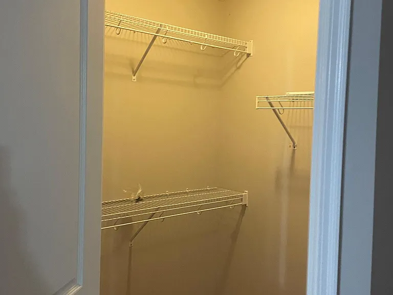 2341 Twelve Oaks Dr — Photo 20