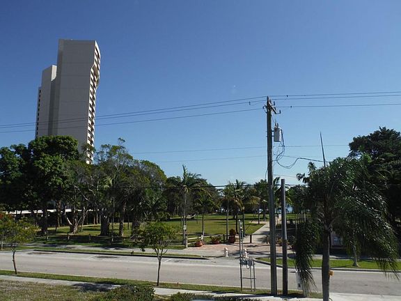 ACROSS FROM OSPREY PARK ON INTRACOASTAL
