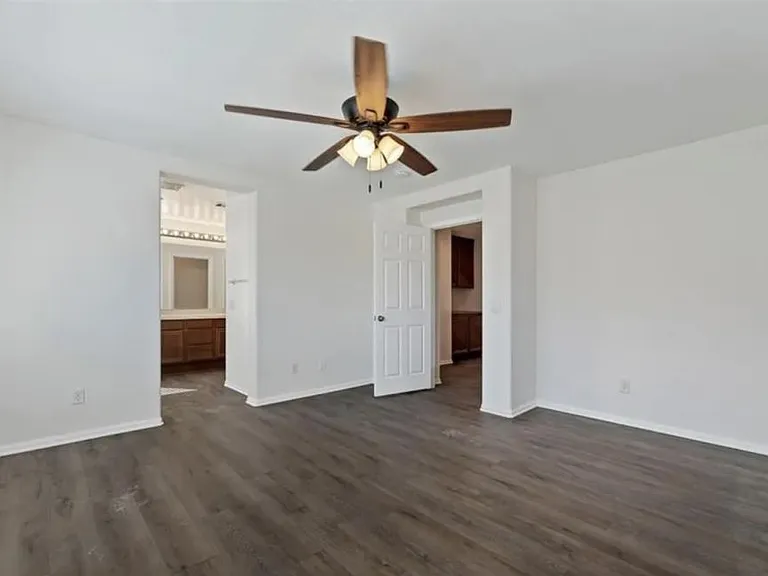 3147 Red Cedar Trl — Photo 7