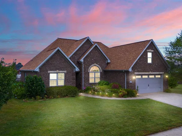 618 Baden Ln, Bowling Green, KY 42104