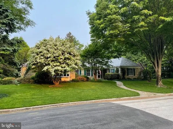 5710 Stony Run Dr, Baltimore, MD 21210