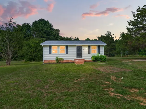 176 Briggs Rd, Hurdle Mills, NC 27541