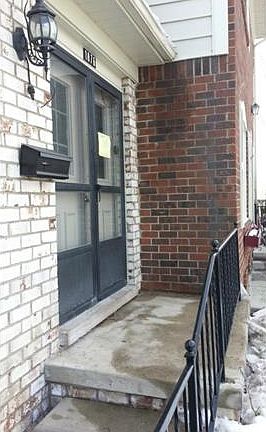 2nd image of 1876 Wickham St #1