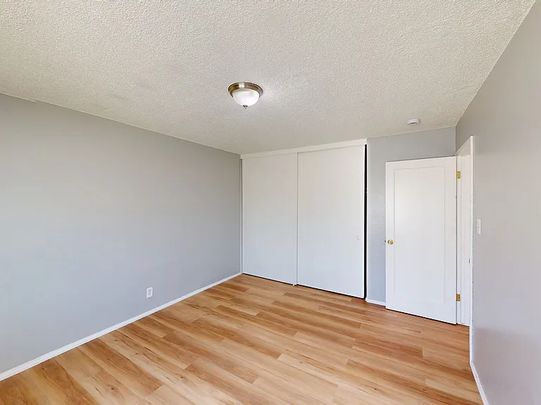 955 75th Ave — Photo 20