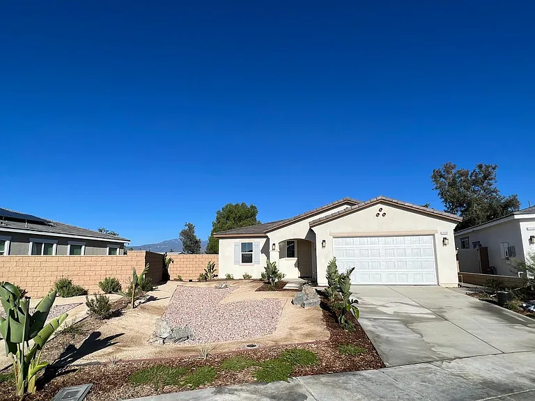 27090 Madison Ct — Photo 5