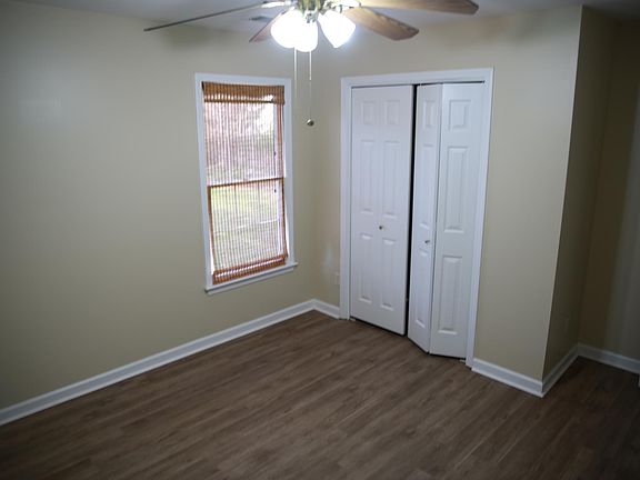 4th image of 2262 Orleans Ave