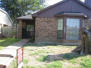 1701 Hackamore St, Mesquite, TX 75149