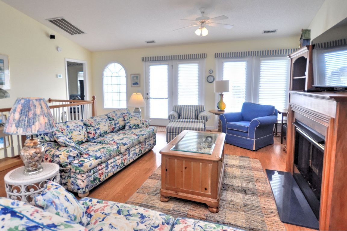 next background image