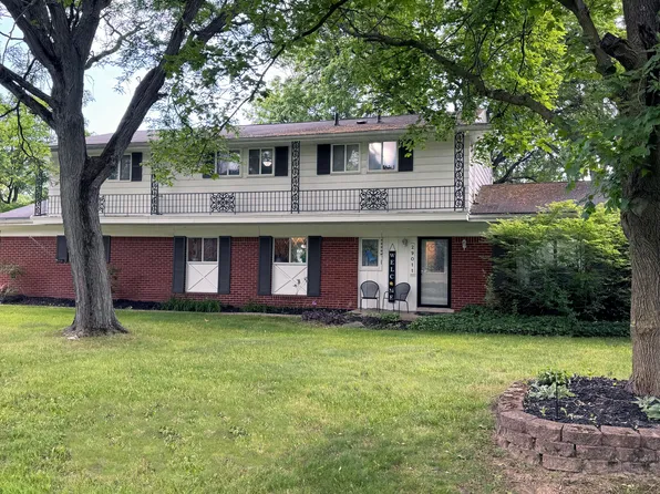 29011 Glenarden St, Farmington Hills, MI 48334