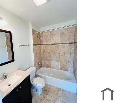 1530 N Orleans St — Photo 10