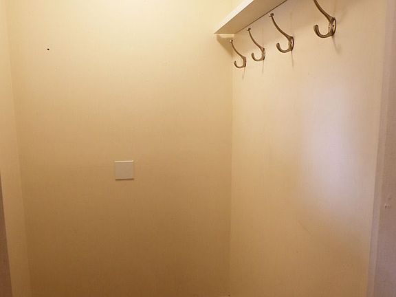 2nd image of 272 W 238th St APT 1