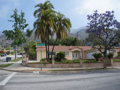 3765 Valley Lights Dr, Pasadena, CA, 91107