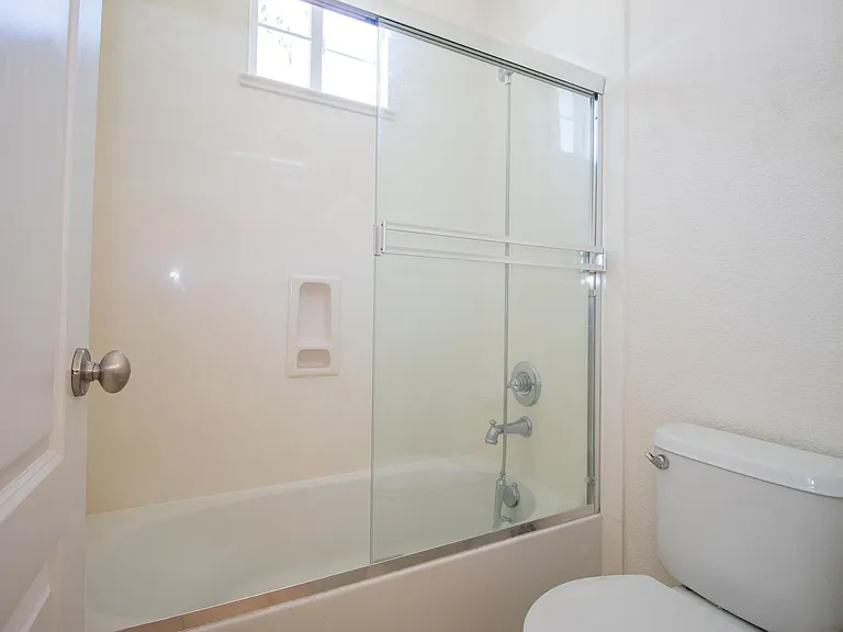 6239 Newhaven Ln — Photo 51