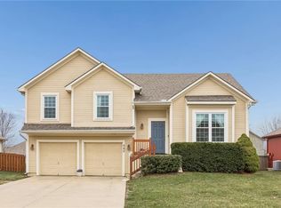 543 E Cheyenne St, Gardner, KS 66030