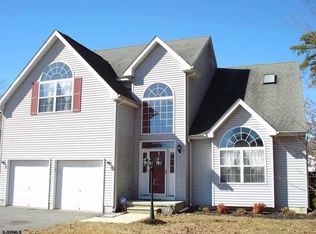25 Croyden Rd, Mays Landing, NJ 08330