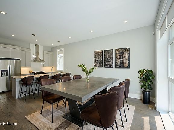 2nd image of 1338 W Cullerton St #11587051