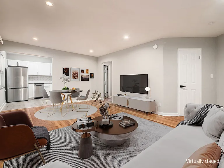 2591 Charing Rd #D — Photo 3