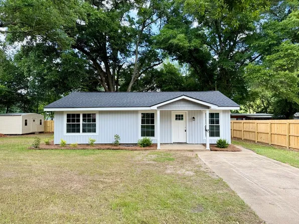 131 Big Oak Dr, Leesburg, GA 31763