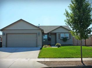 4056 Alameda Ave NE, Albany, OR 97322