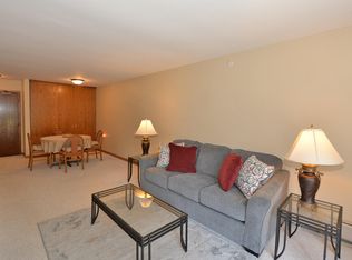 3900 N Main St #118, Racine, WI 53402