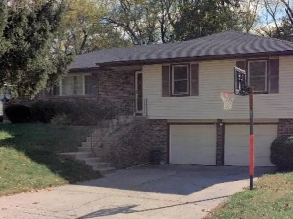 6231 Tauromee Ave, Kansas City, KS 66102