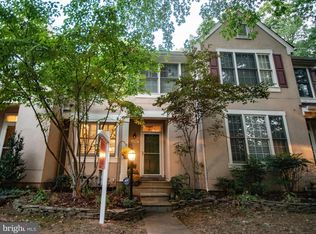 11268 Fairwind Way, Reston, VA 20190