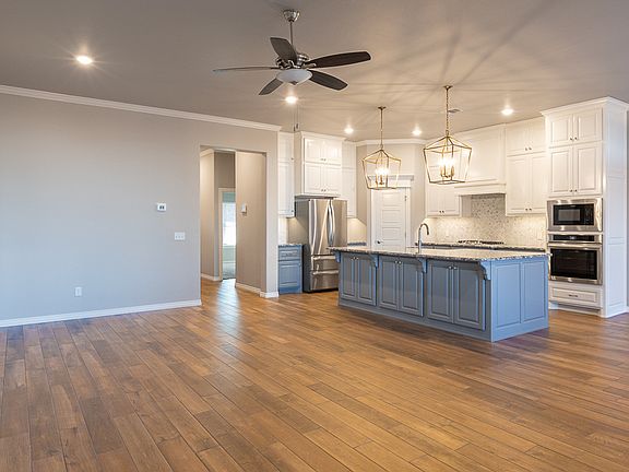 4th image of 5416 Santa Lucia Dr