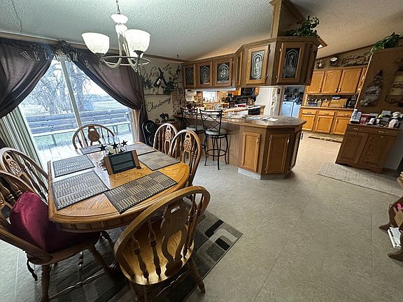 5th image of 415 Wagner St